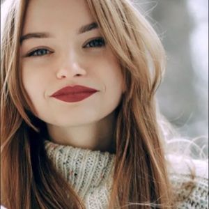 Meet your Posher, Cari